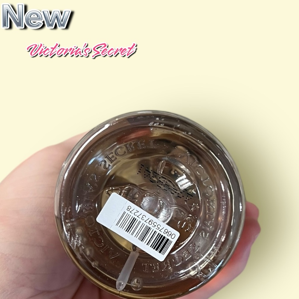 New Women’s Victoria’s Secret Gilded Vanilla - Picture 4 of 6